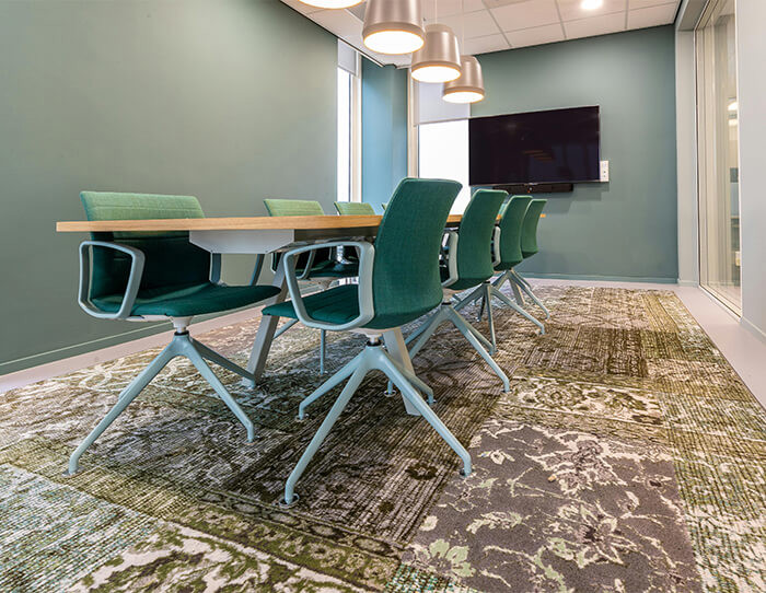 Traditional Office Rug or Classic Office Carpets