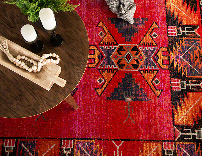 styling tips for graphic rugs