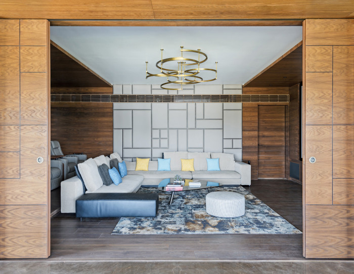 Why Abstract Rugs Are Dominating 2025 Interiors | Modern Rug Trends