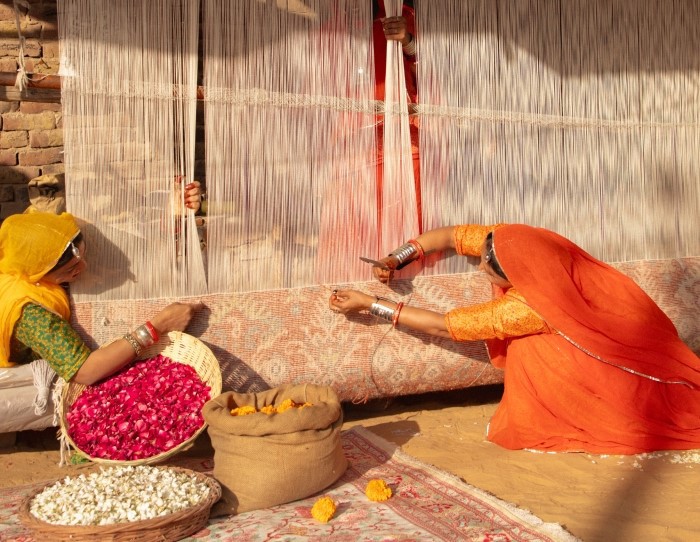 artisans on loom