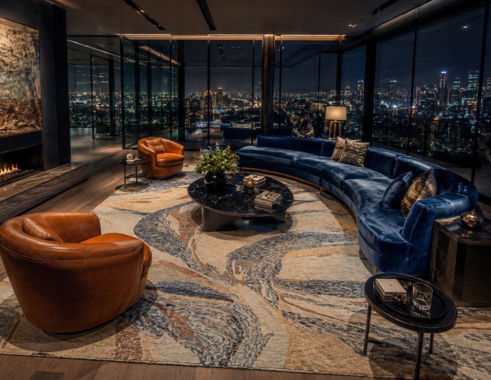 Himalayan wool rug