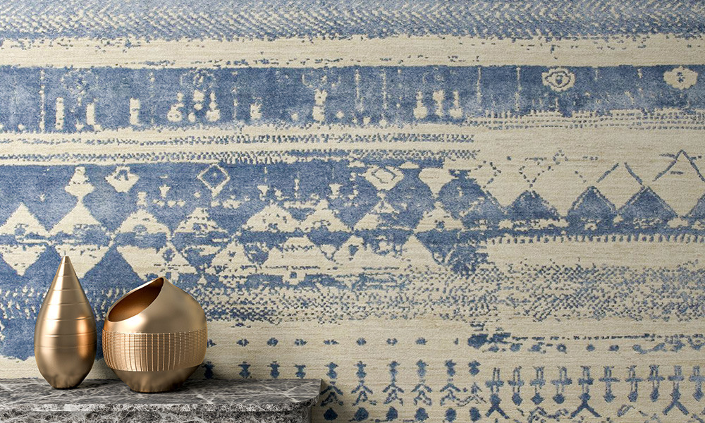 Best Blue and White Living Room Ideas: Rugs and Design Tips