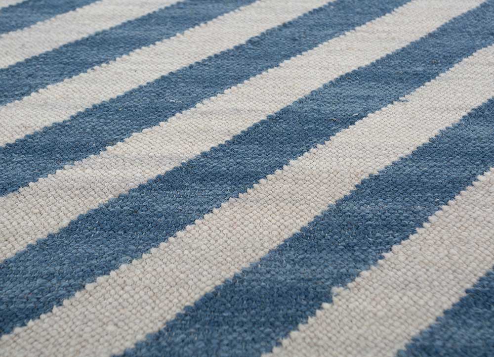 alhambra grey and black wool flat weaves Rug - CloseUp alhambra grey and black wool flat weaves Rug - CloseUp
