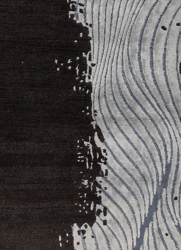 edge and essence blue wool and bamboo silk hand knotted Rug - CloseUp edge and essence blue wool and bamboo silk hand knotted Rug - CloseUp
