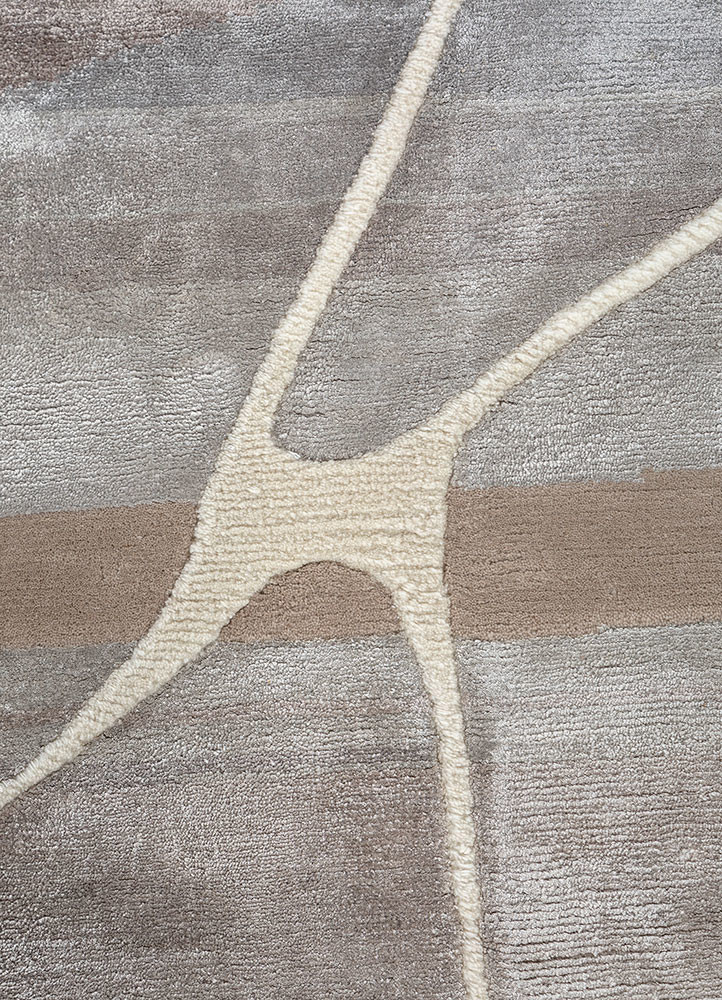 azalea grey and black wool and bamboo silk hand knotted Rug - CloseUp azalea grey and black wool and bamboo silk hand knotted Rug - CloseUp
