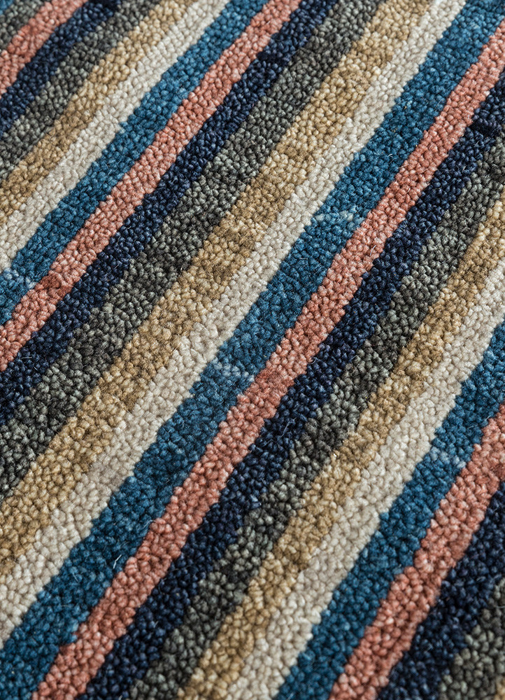 savana red and orange wool hand knotted Rug - CloseUp savana red and orange wool hand knotted Rug - CloseUp
