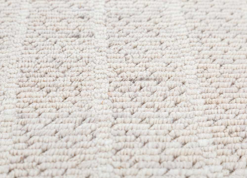 contour ivory wool hand loom Rug - CloseUp