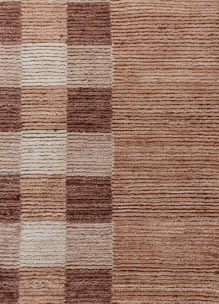 contour red and orange wool hand loom Rug - CloseUp contour red and orange wool hand loom Rug - CloseUp