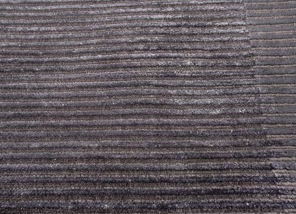 forme blue wool and viscose hand loom Rug - CloseUp forme blue wool and viscose hand loom Rug - CloseUp