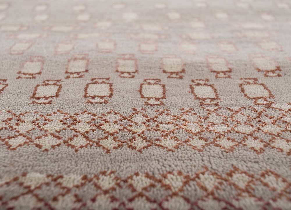 manchaha ivory wool and bamboo silk hand knotted Rug - CloseUp manchaha ivory wool and bamboo silk hand knotted Rug - CloseUp