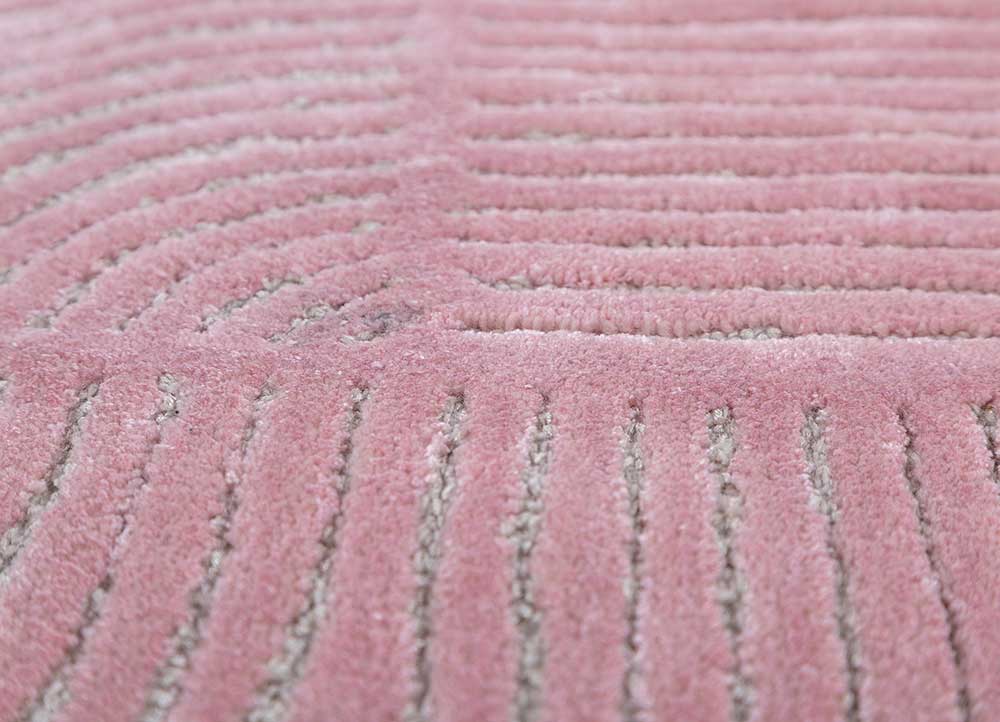 Come Around Ivory Hand Tufted Wool and Viscose RugsTnq1279Jaipur Rugs