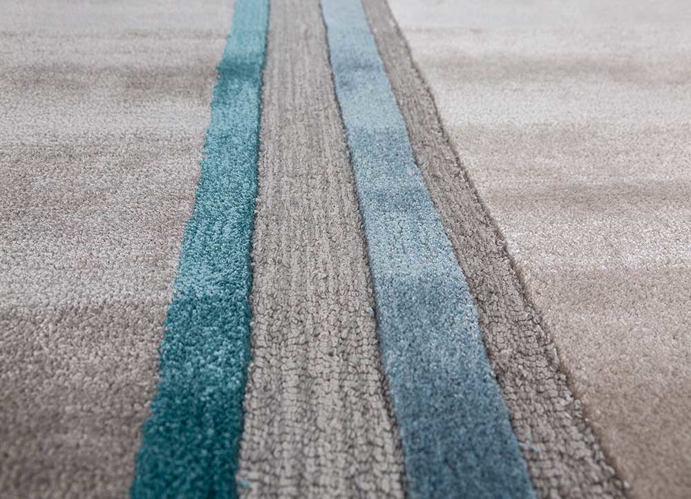 come around ivory wool and viscose hand tufted Rug - CloseUp