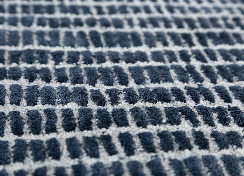 pathways grey and black wool and viscose hand tufted Rug - CloseUp