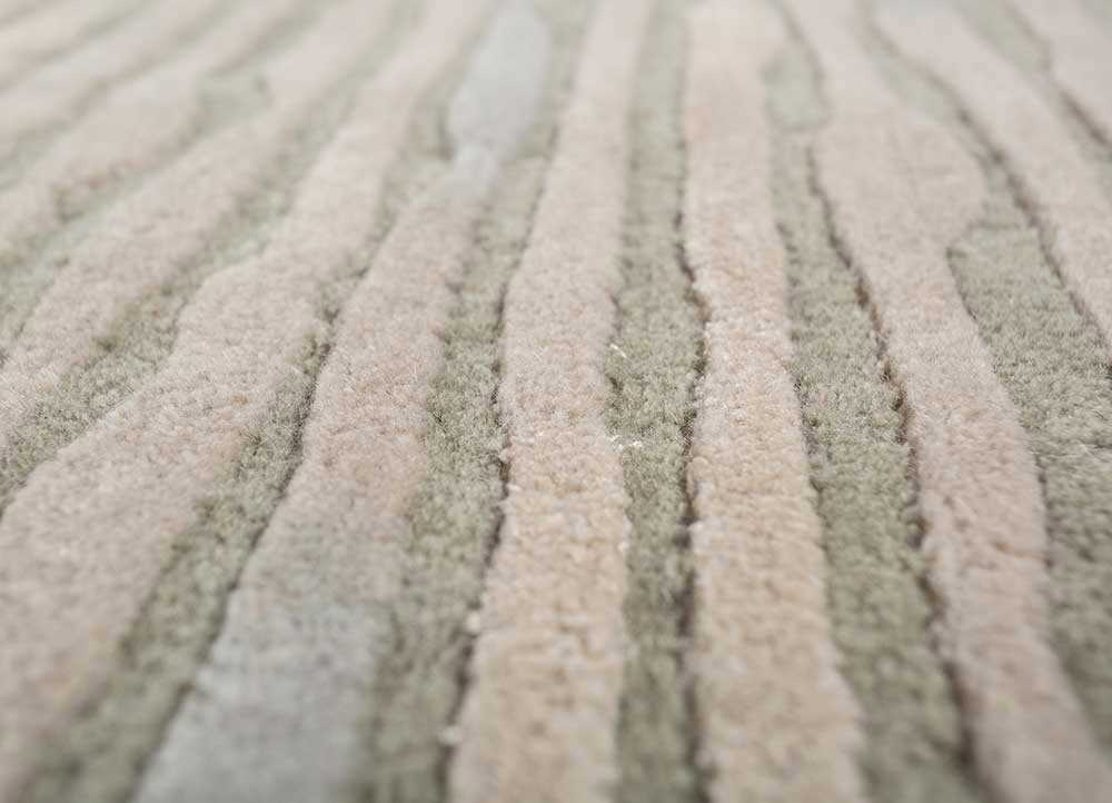 lucid blue wool and viscose hand tufted Rug - CloseUp lucid blue wool and viscose hand tufted Rug - CloseUp