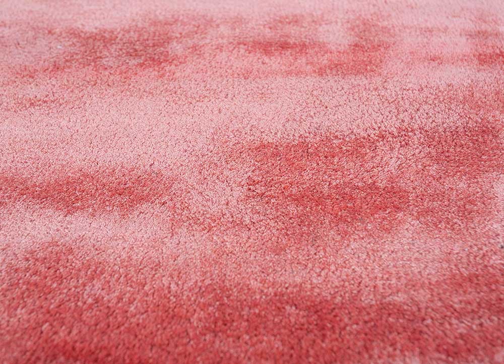 cera pink and purple viscose hand tufted Rug - CloseUp