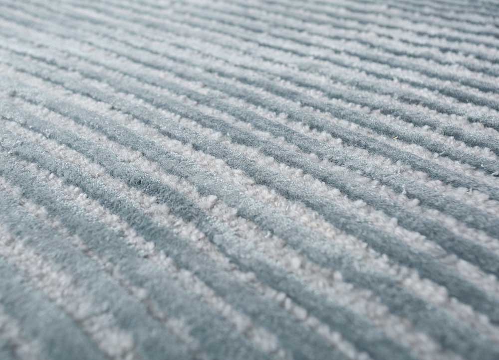 cera grey and black wool and viscose hand tufted Rug - CloseUp cera grey and black wool and viscose hand tufted Rug - CloseUp