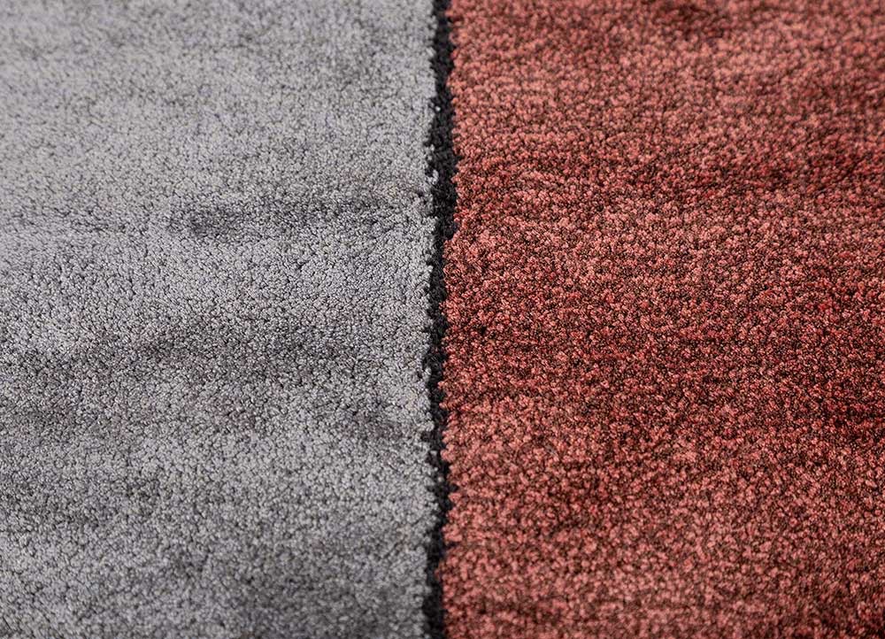 archetype grey and black wool and viscose hand tufted Rug - CloseUp