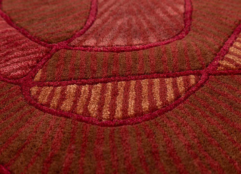adrift red and orange wool and viscose hand tufted Rug - CloseUp
