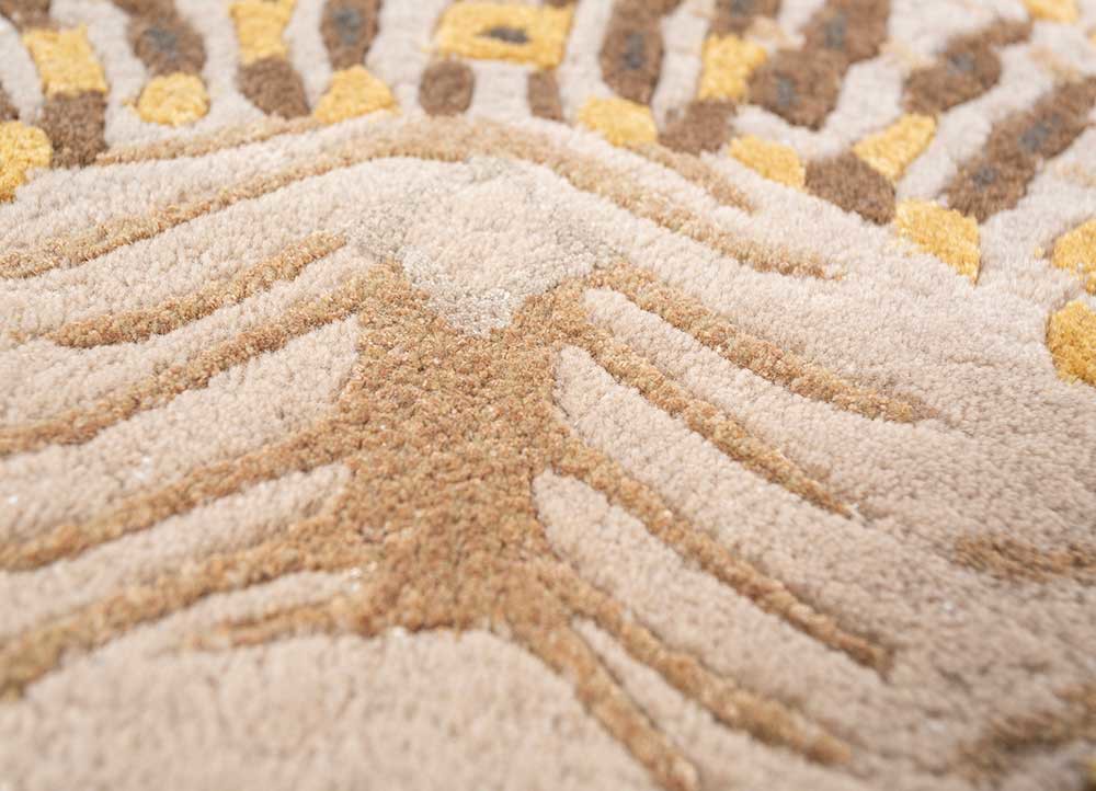 wild wanderlust ivory wool and viscose hand tufted Rug - CloseUp