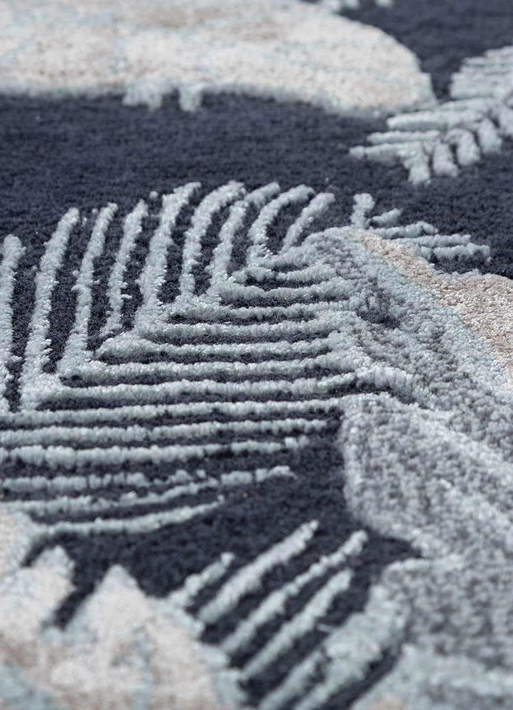 aurelia blue wool and viscose hand tufted Rug - CloseUp