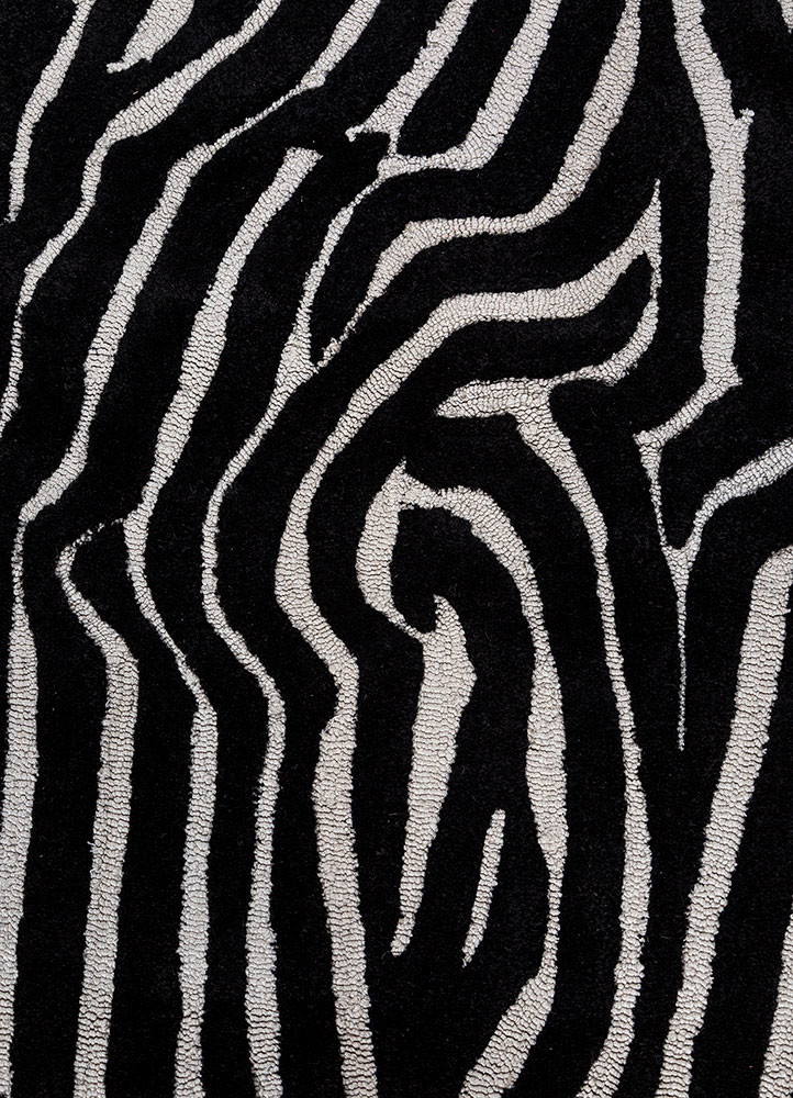adrift grey and black wool and viscose hand tufted Rug - CloseUp