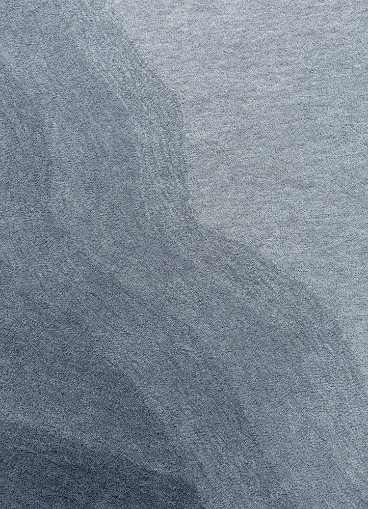 chroma blue wool hand tufted Rug - CloseUp