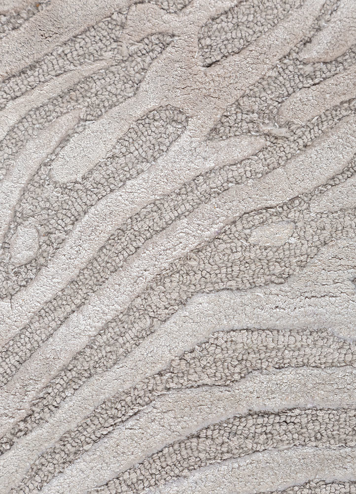infini grey and black wool and viscose hand tufted Rug - CloseUp infini grey and black wool and viscose hand tufted Rug - CloseUp