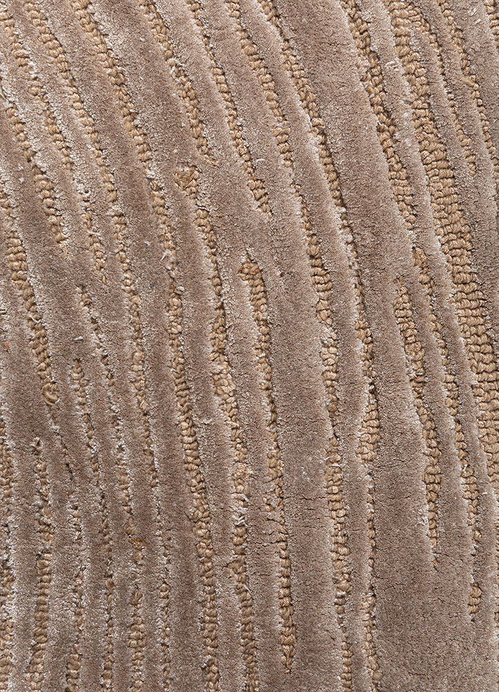 lucid ivory wool and viscose hand tufted Rug - CloseUp