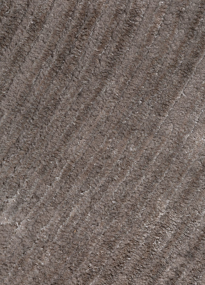 lucid grey and black wool and viscose hand tufted Rug - CloseUp lucid grey and black wool and viscose hand tufted Rug - CloseUp