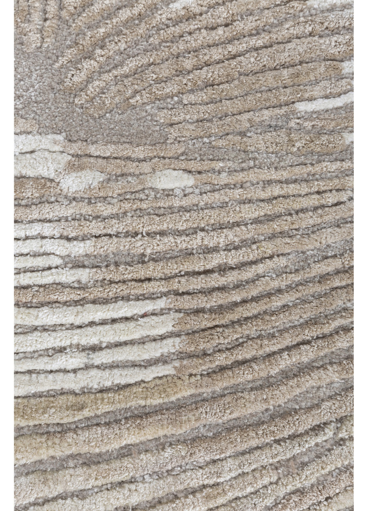 infini ivory wool and viscose hand tufted Rug - CloseUp