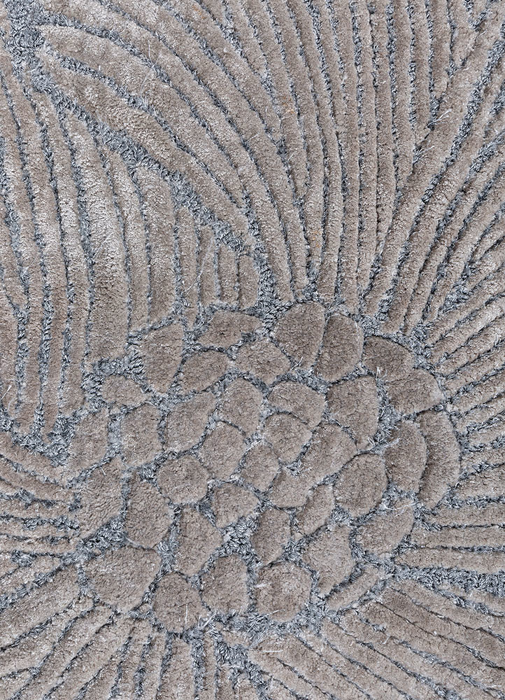 aurelia grey and black viscose hand tufted Rug - CloseUp aurelia grey and black viscose hand tufted Rug - CloseUp