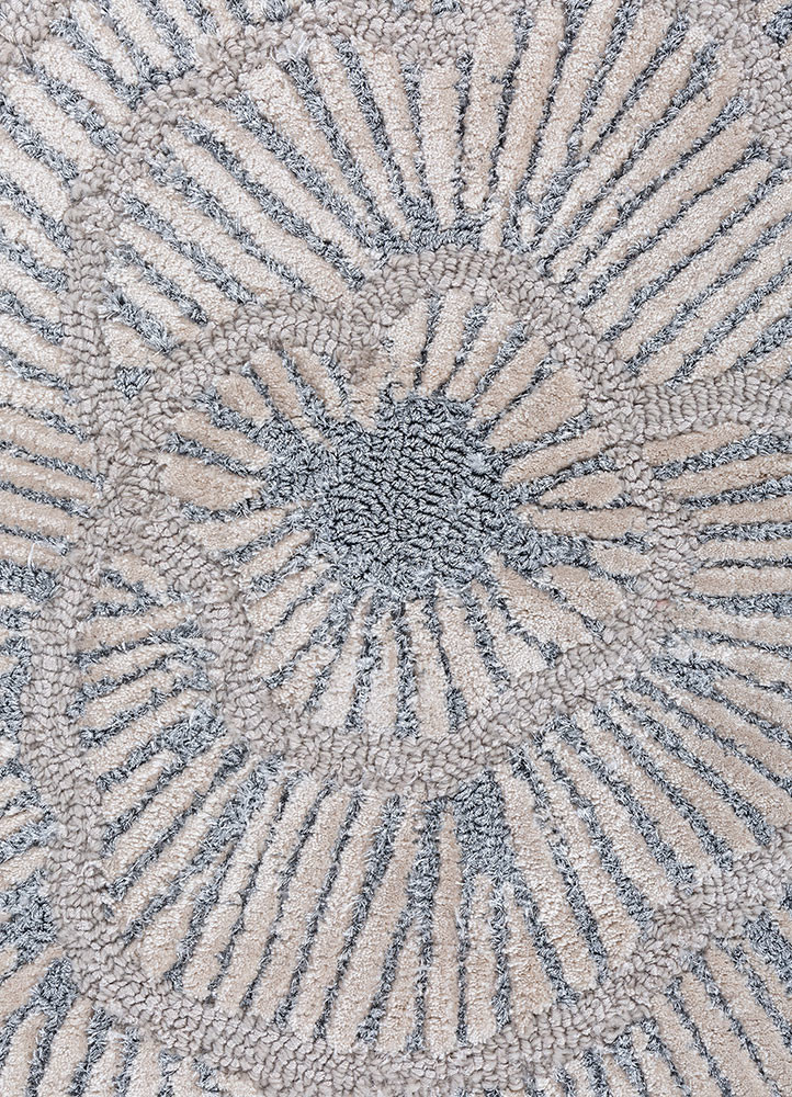 aurelia ivory wool and viscose hand tufted Rug - CloseUp aurelia ivory wool and viscose hand tufted Rug - CloseUp