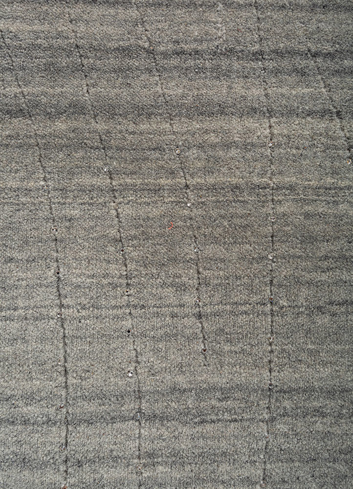 forme blue wool hand loom Rug - CloseUp