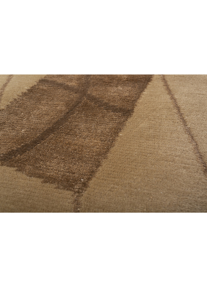 clan beige and brown wool and bamboo silk hand knotted Rug - CloseUp clan beige and brown wool and bamboo silk hand knotted Rug - CloseUp