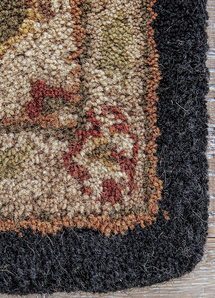 kasbah grey and black wool hand tufted Rug - CloseUp