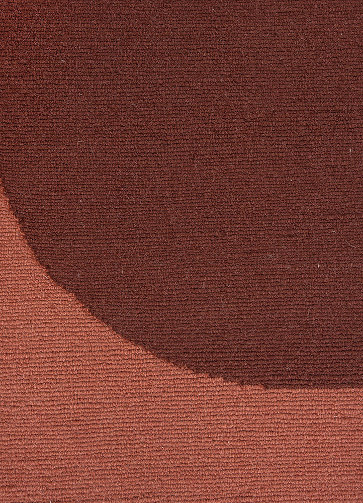 sthir red and orange wool hand knotted Rug - CloseUp