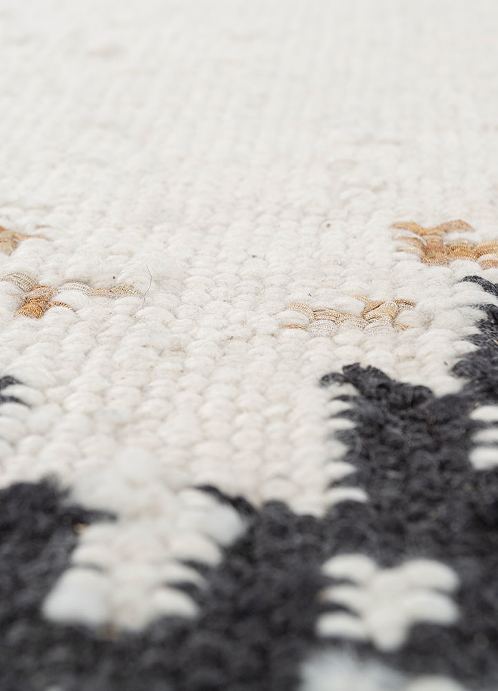 atelier ivory wool flat weaves Rug - CloseUp