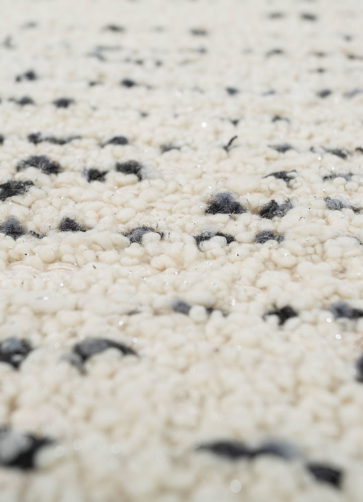 atelier ivory wool flat weaves Rug - CloseUp