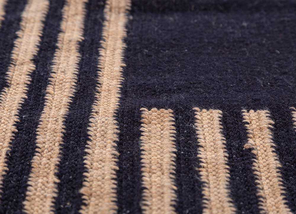 al fresco grey and black polyester flat weaves Rug - CloseUp al fresco grey and black polyester flat weaves Rug - CloseUp