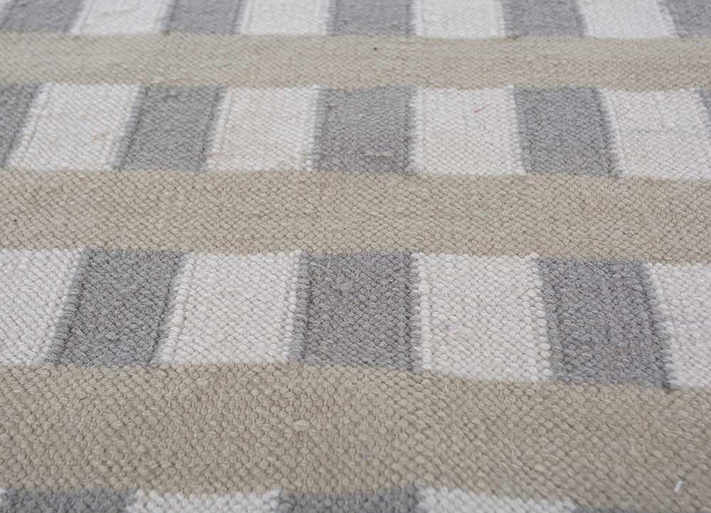 alhambra grey and black wool flat weaves Rug - CloseUp alhambra grey and black wool flat weaves Rug - CloseUp
