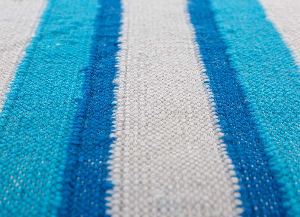checkers grey and black wool flat weaves Rug - CloseUp