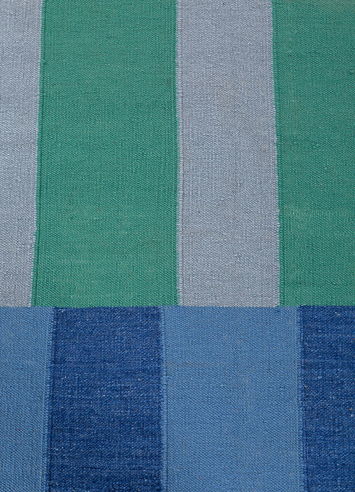 checkers blue wool flat weaves Rug - CloseUp