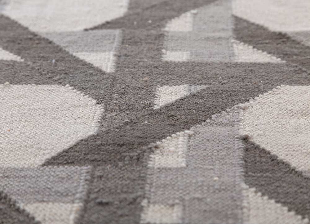 alhambra grey and black wool flat weaves Rug - CloseUp alhambra grey and black wool flat weaves Rug - CloseUp