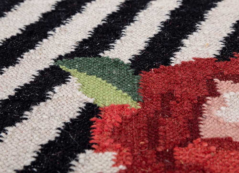 alhambra grey and black wool flat weaves Rug - CloseUp alhambra grey and black wool flat weaves Rug - CloseUp
