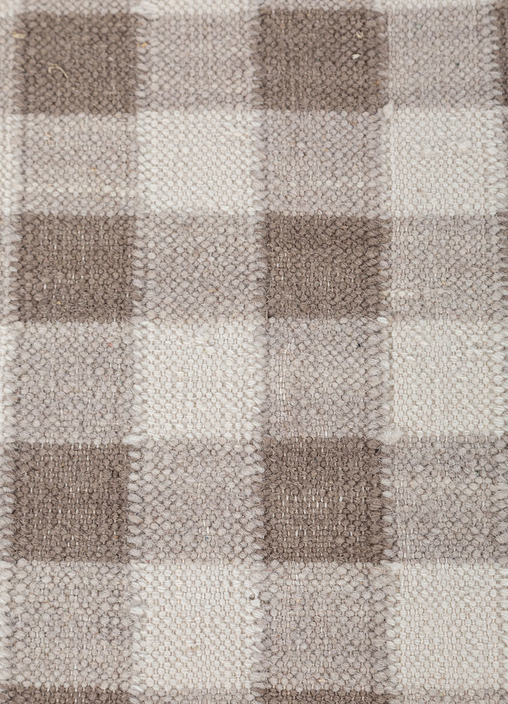 alhambra grey and black wool flat weaves Rug - CloseUp