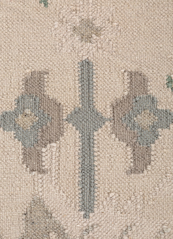 bedouin ivory wool flat weaves Rug - CloseUp