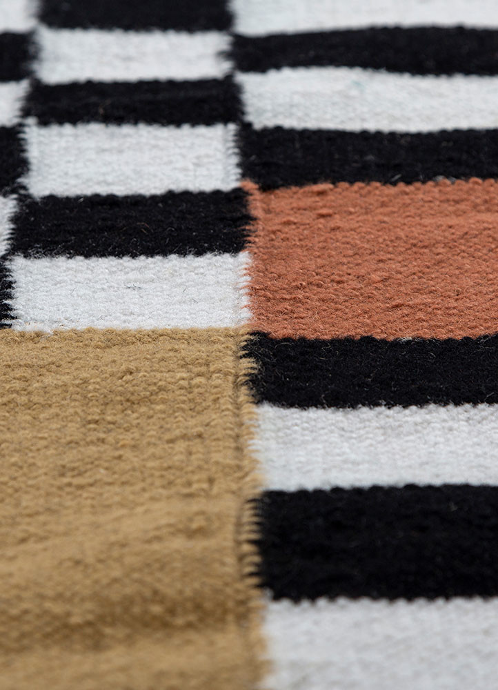 checkers grey and black wool flat weaves Rug - CloseUp