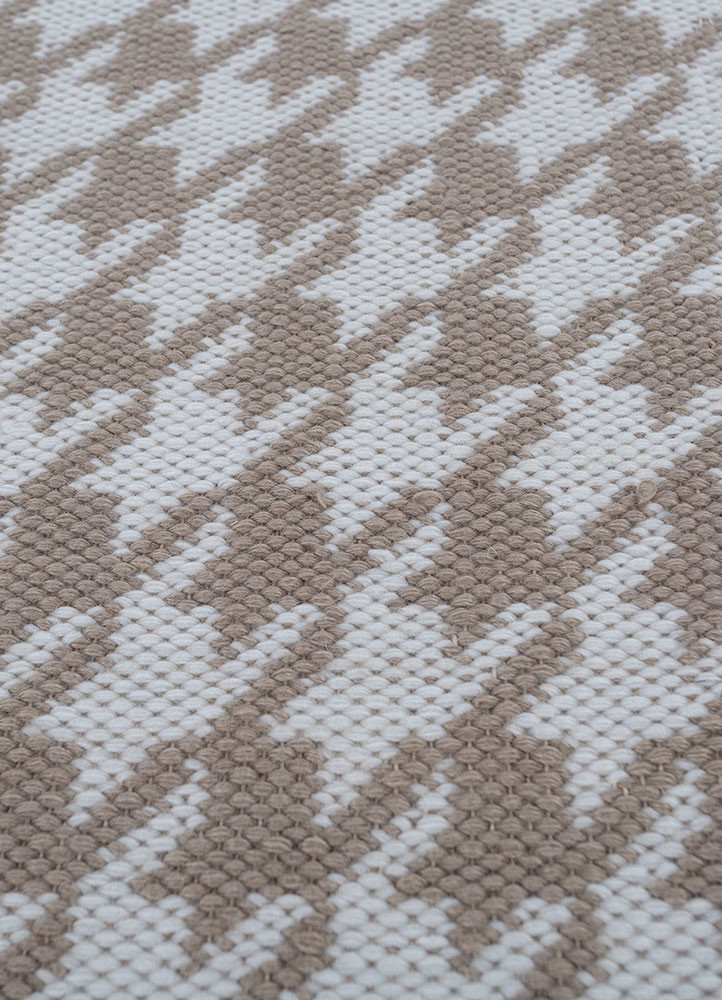 alhambra beige and brown wool flat weaves Rug - CloseUp alhambra beige and brown wool flat weaves Rug - CloseUp