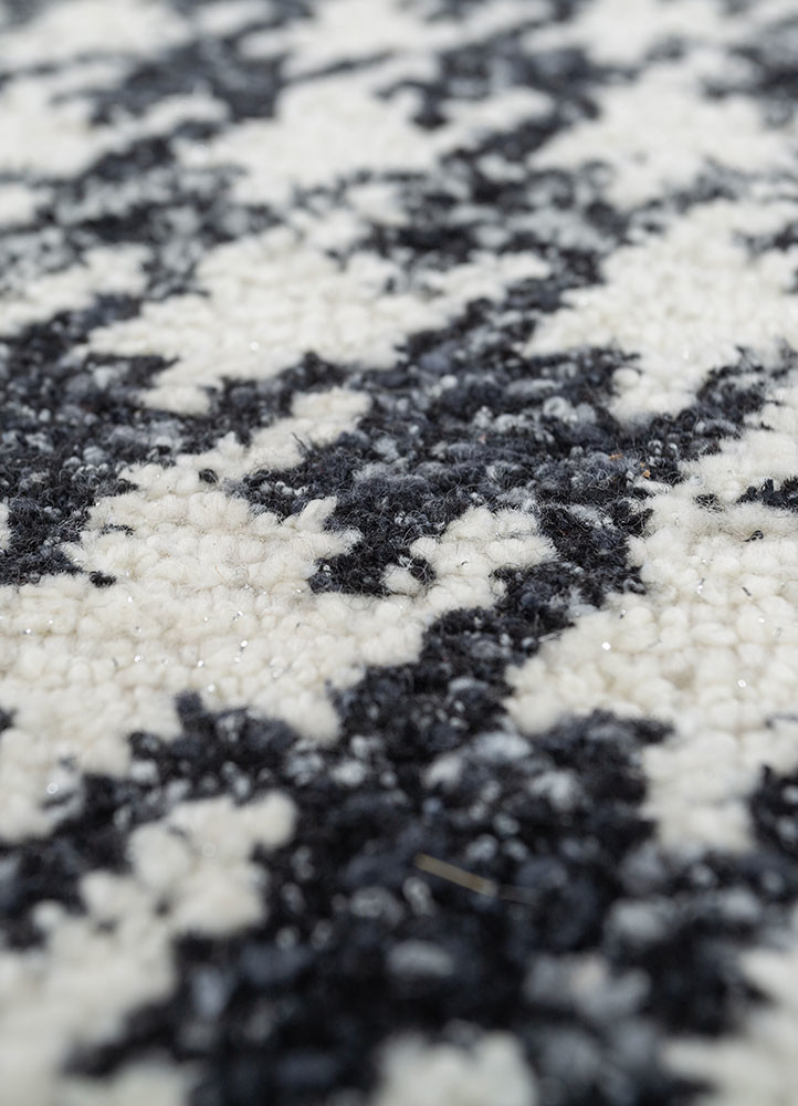 atelier ivory wool hand knotted Rug - CloseUp