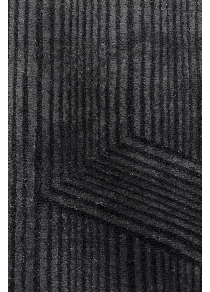 aprezo grey and black acrylic hand knotted Rug - CloseUp